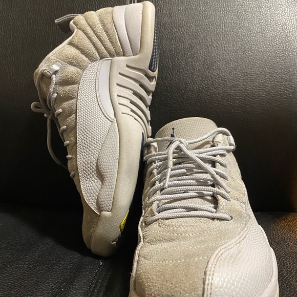 Jordan 12 Low Wolf Grey - Picture 6 of 8